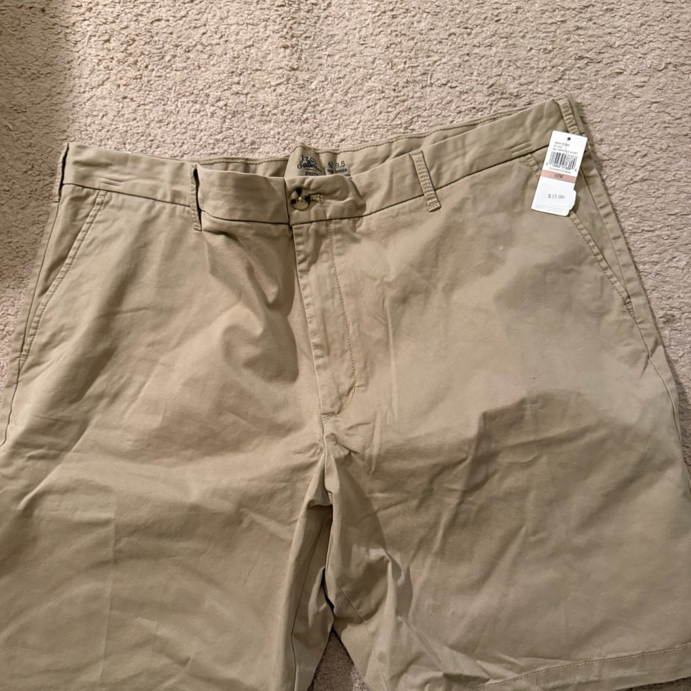 Izod Stretch Khaki Shorts